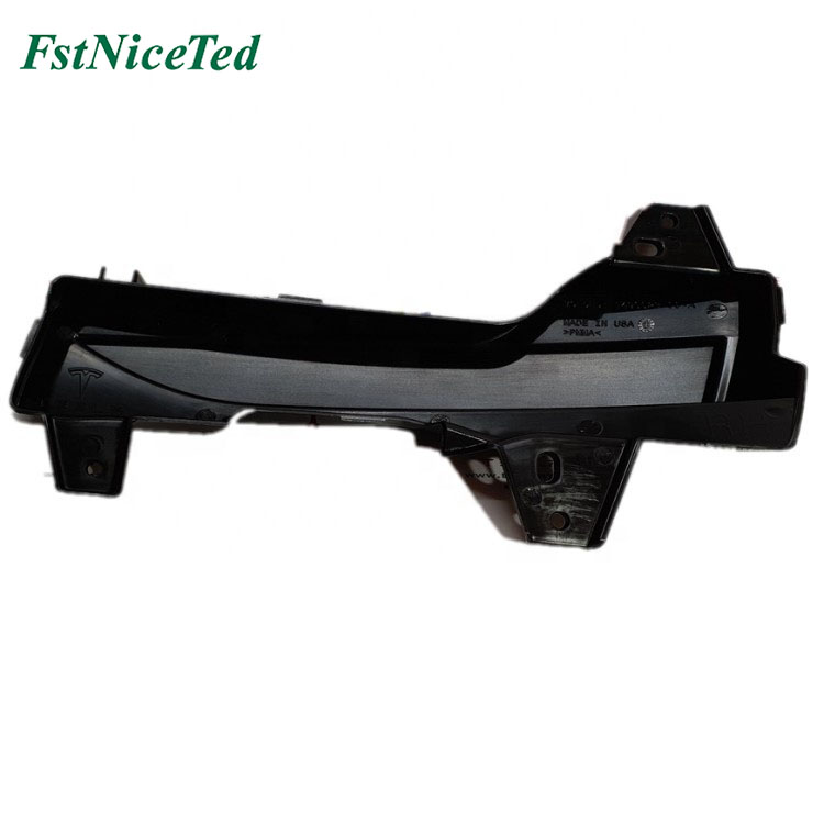 Fog light cover LH For Tesla Model 3 OE:1490022-00-A