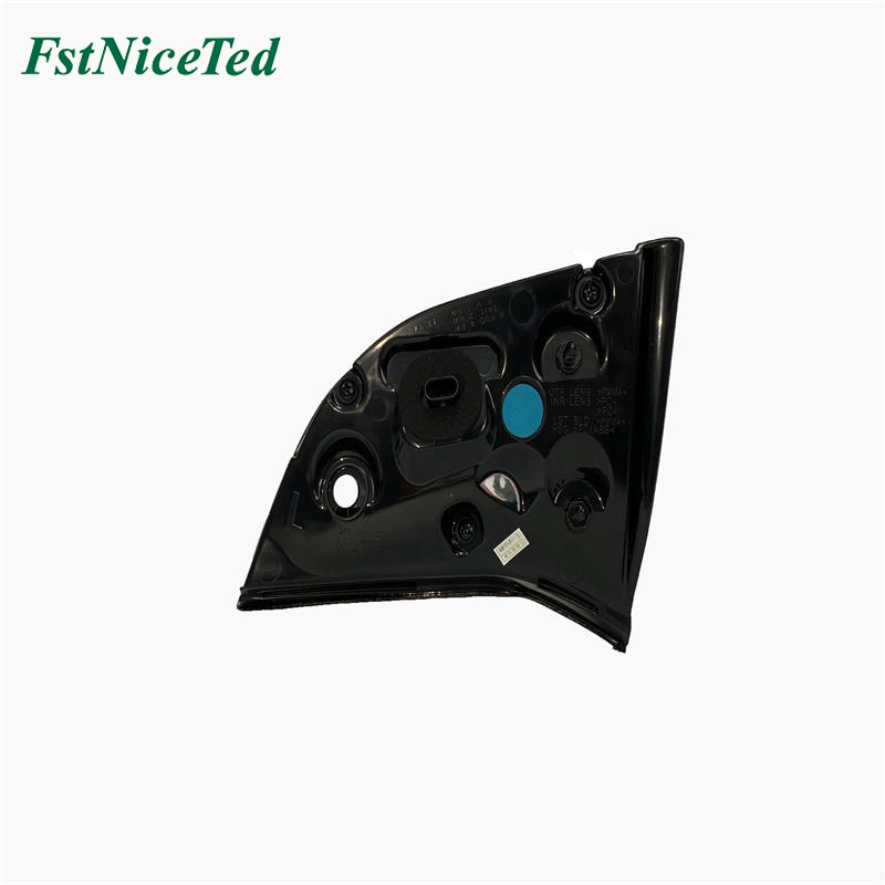 Tail lamp inner LH For: Tesla Model 3 New/MY OE: 1502088-00-B