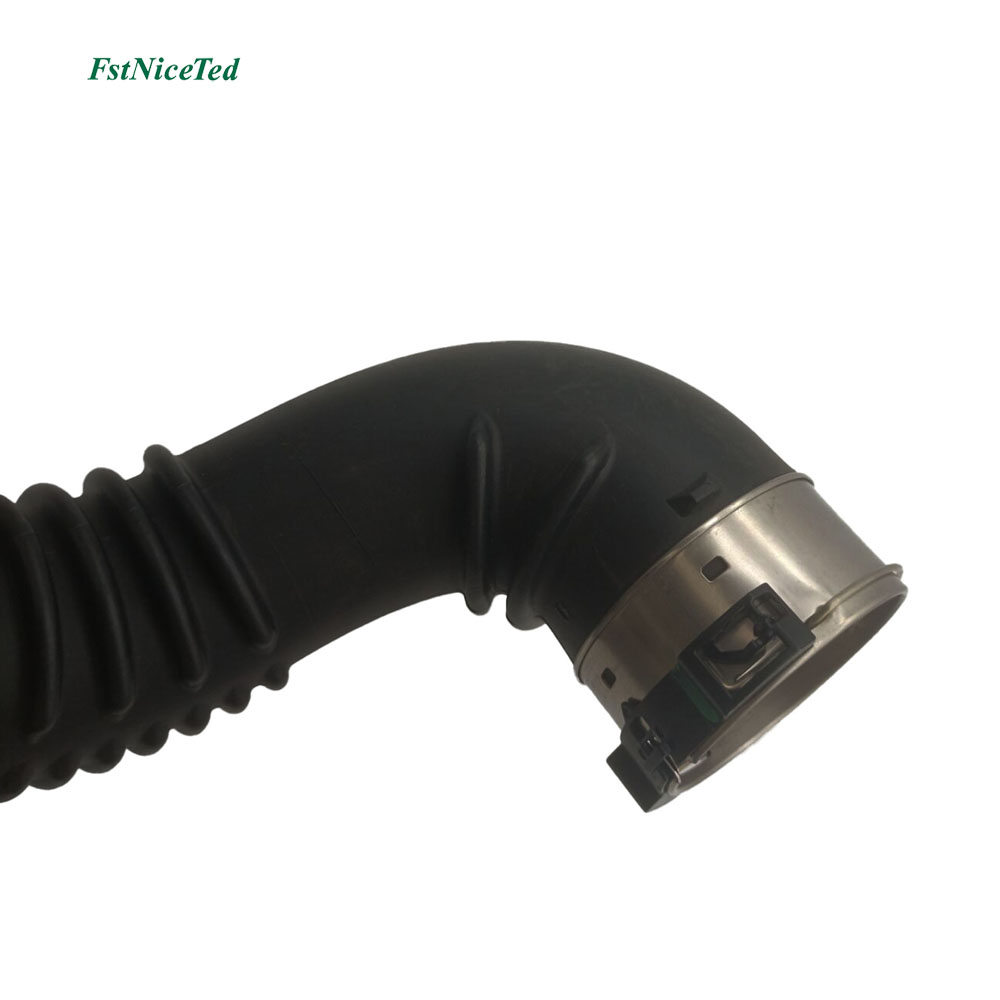 Air Intake Hose Apply to Benz W246 2012-2019   OE  246 520 0401