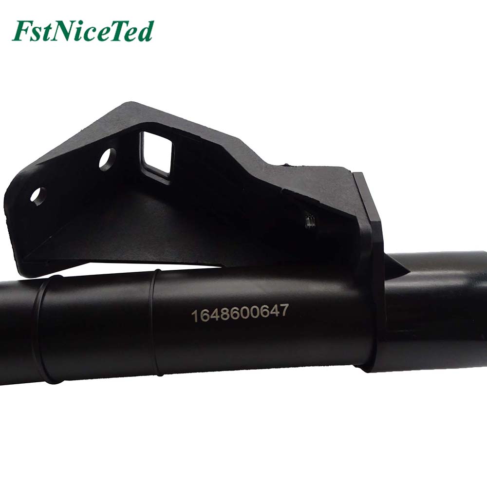 water gun right Apply to Benz W164 2005-2011   OE  164 860 0647