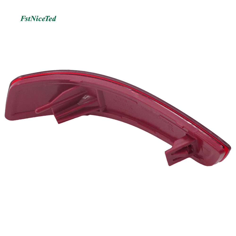 rear bumper light RIGHT Apply to Toyota Corolla 2013-2019 Lexes GS F 2015-2018 OE 81910-30040