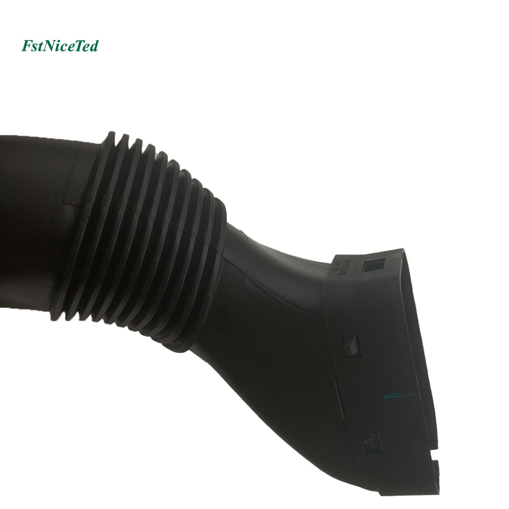Air Intake Hose Apply to Bmw 5 F18 2009-2016 Bmw 7 F02 2009-2015   OE  1371 7582 310