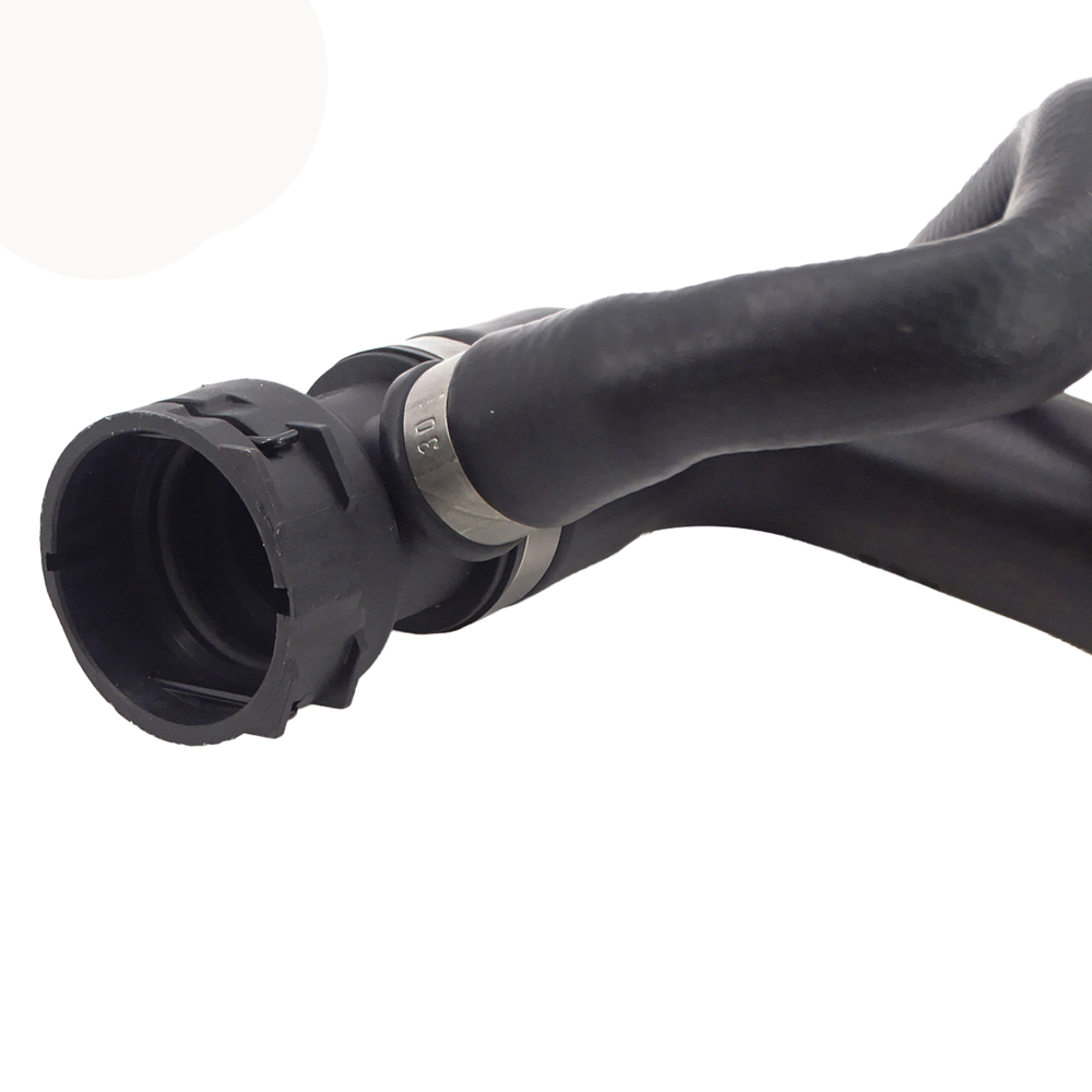 water pipe Apply to Bmw X5 E70 2007-2013   OE  1712 7593 490