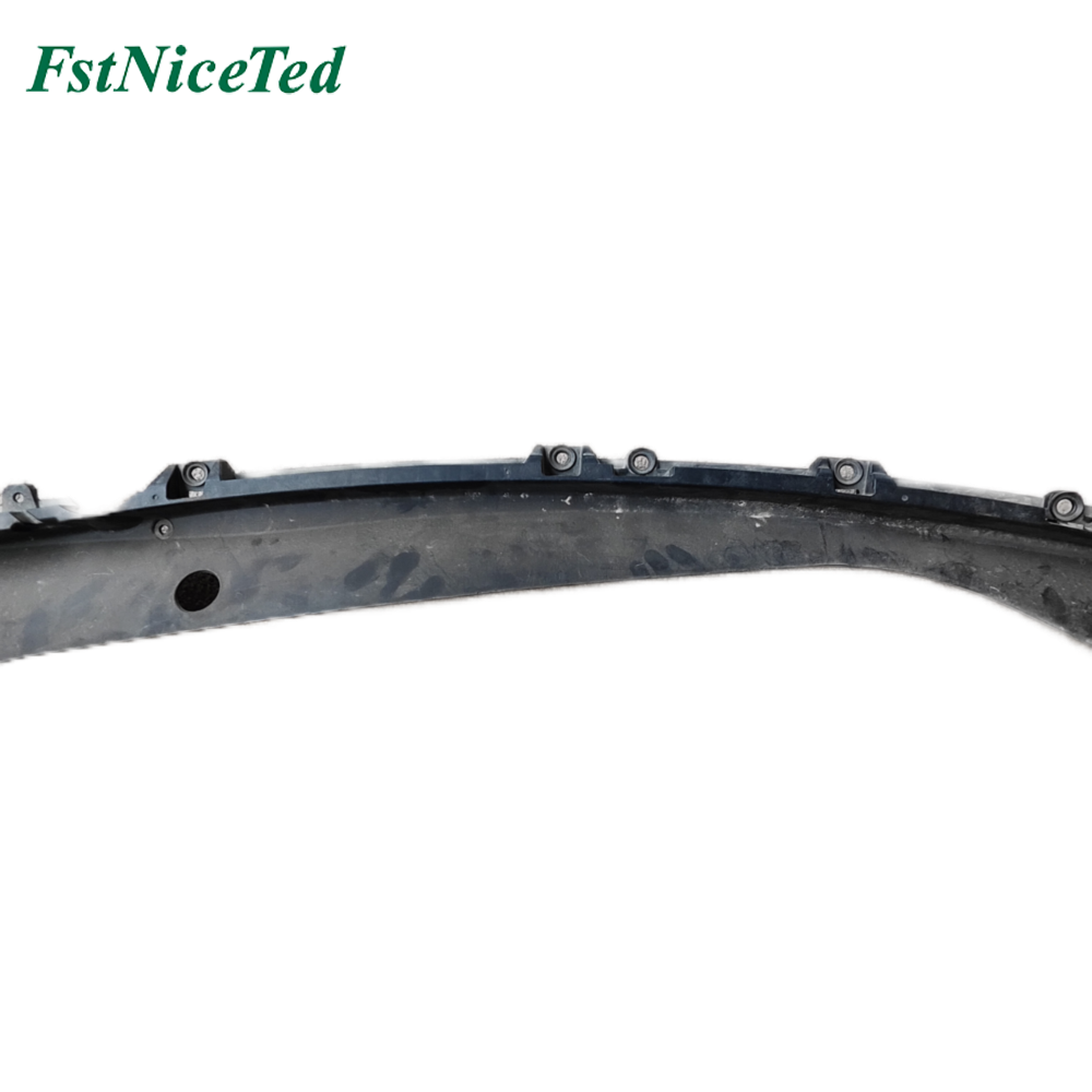 Wiper Diversion plate For Tesla Model 3 OE:1081676-00-G