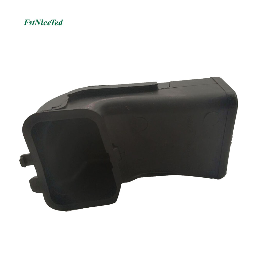 Air Intake Hose Apply to Bmw 5 F07 2010-2014 Bmw 7 F02 2009-2015   OE  1371 7577 471