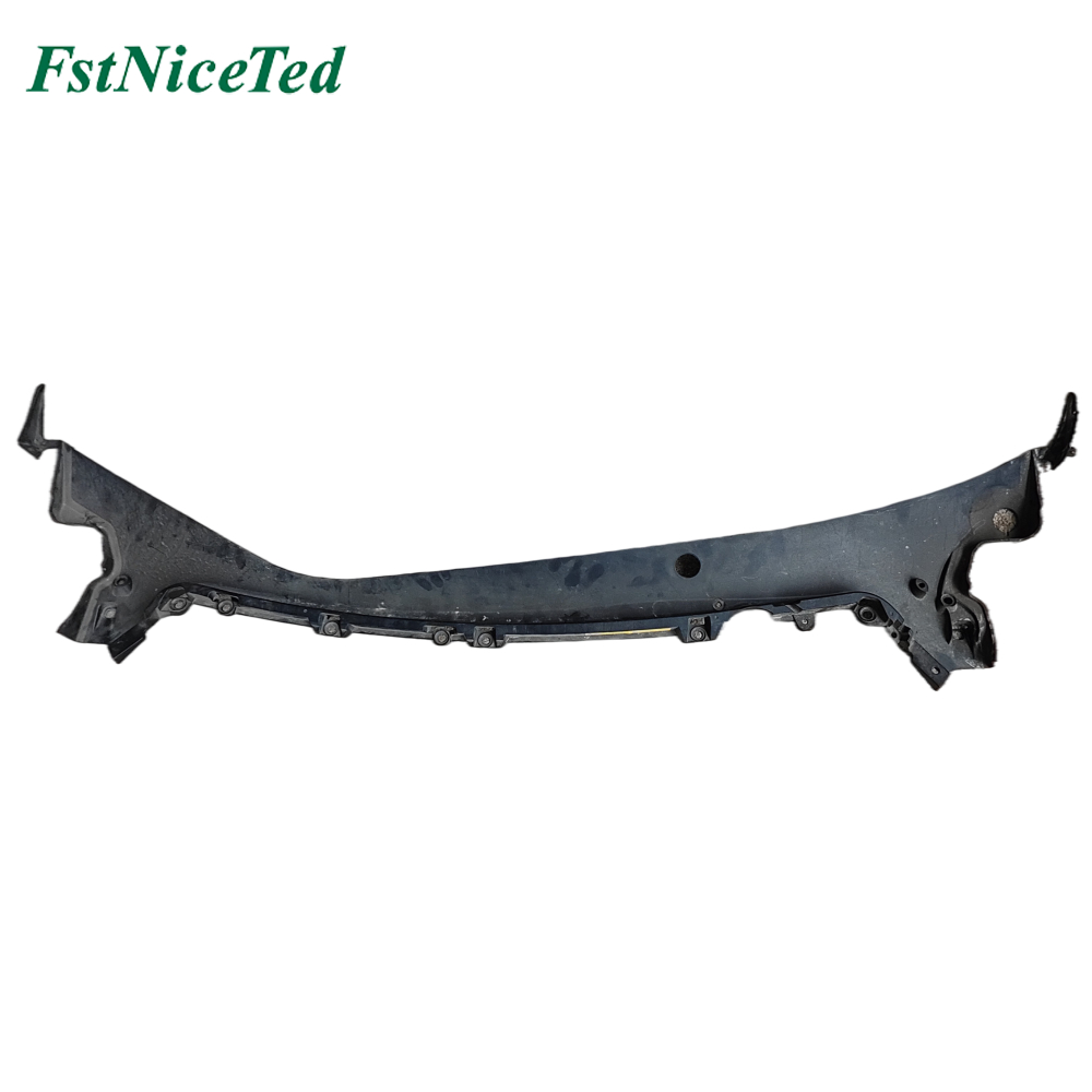 Wiper Diversion plate For Tesla Model 3 OE:1081676-00-G