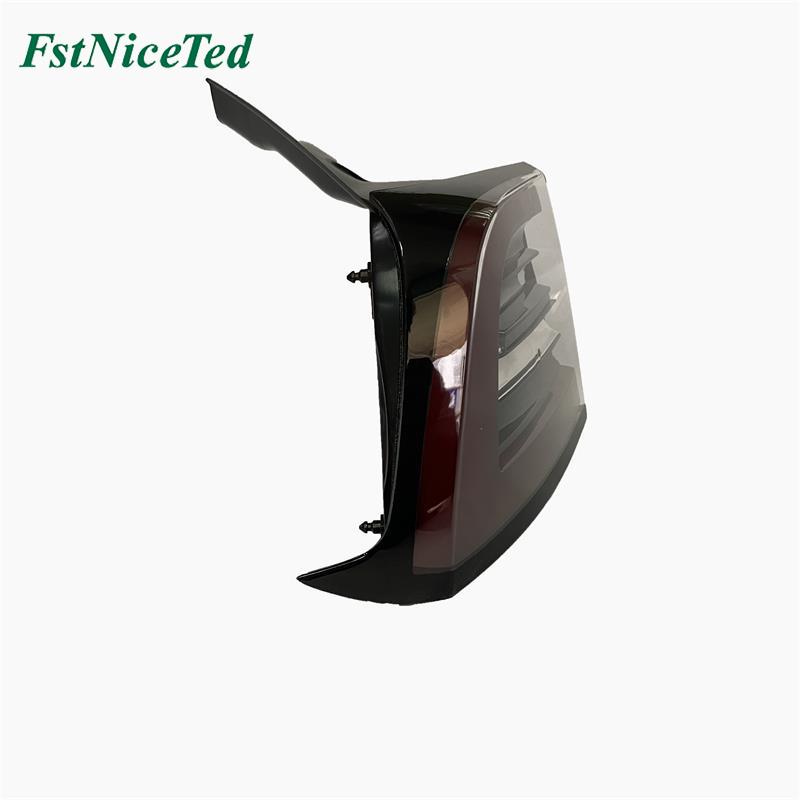 Tail lamp outer LH Suitable for: Tesla Model 3 old OE: 1077397-00-H