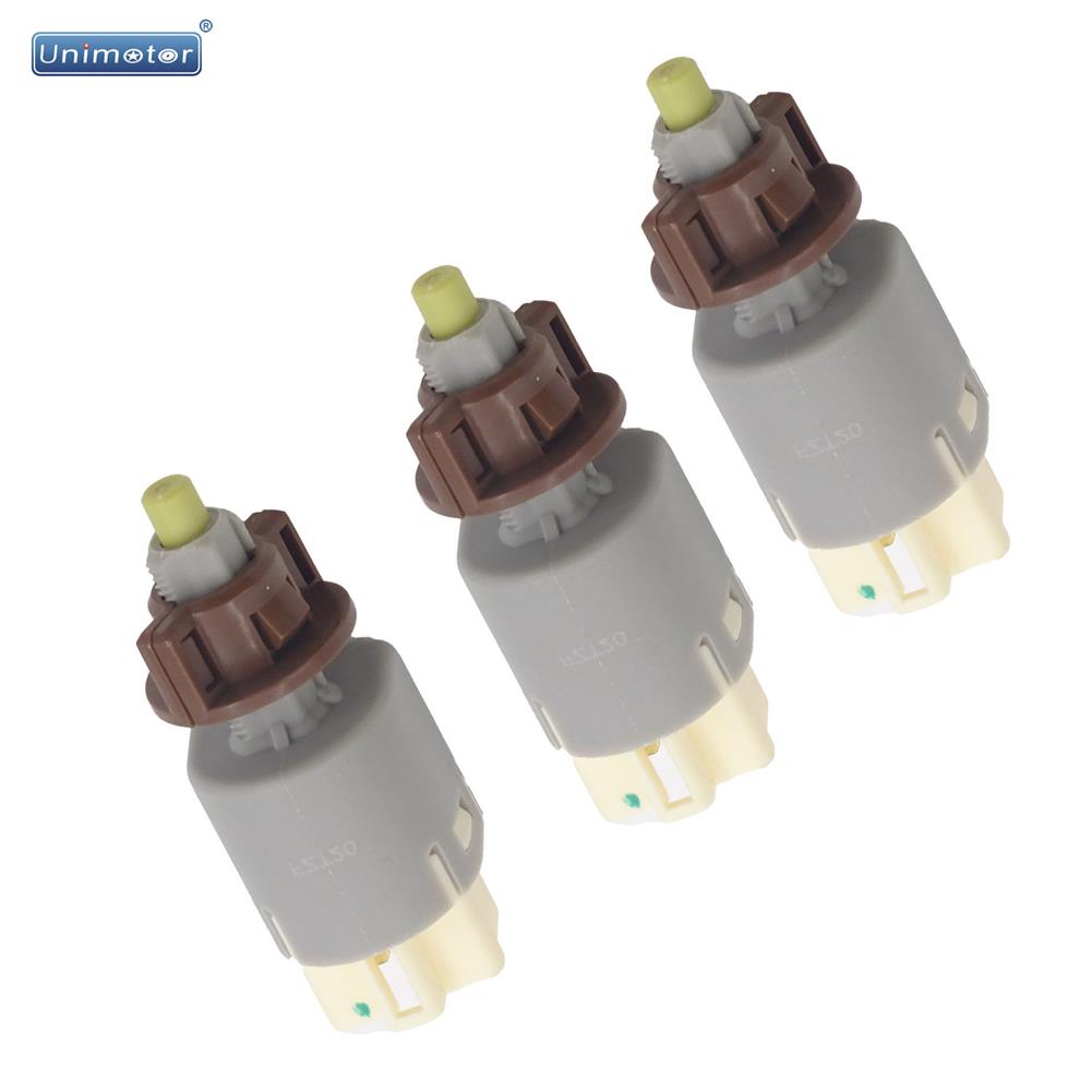Brake Switch Suitable for Toyota Camry RAV-4 Yaris 2007-2008 Tacoma 2009-2019 OE: 84340-69025