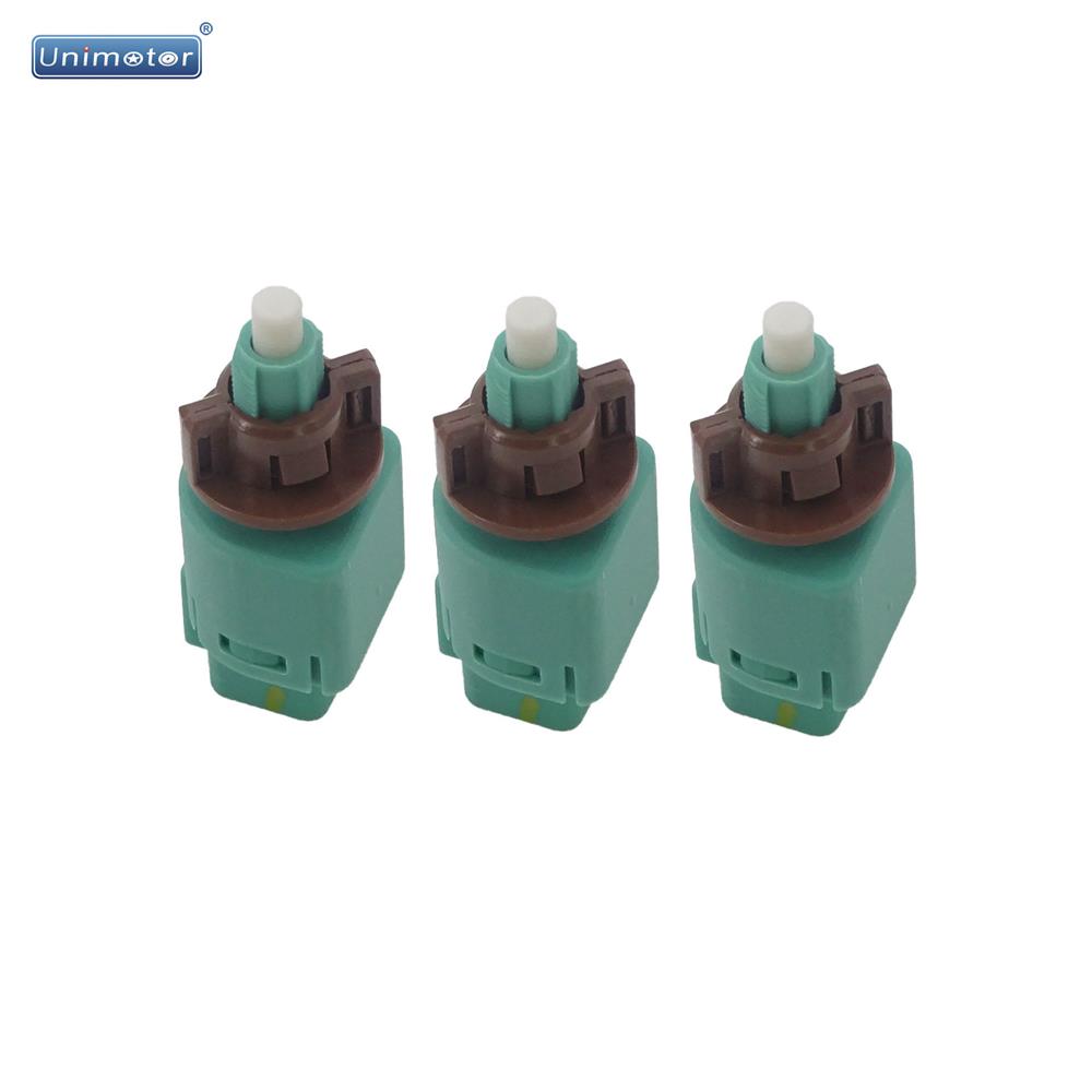 Brake Switch is suitable for Toyota Camry 2009-2011 Land Cruiser 2008-2015 Prius 2010-2015 RAV4 2009-2012 Sienna 2011-2015 OE: 84340-69075