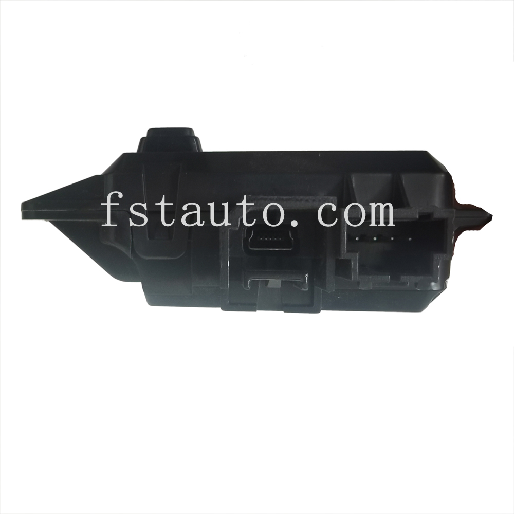 Armrest box charging port module  Suitable for:Tesla Model 3 old   OE:1093295-00-A