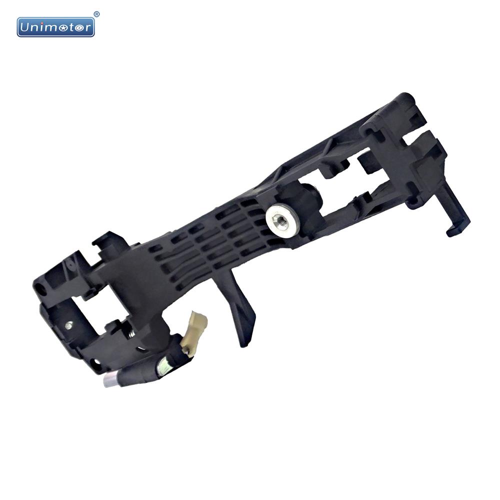 Handle base right front for Toyota Camry 2007-2011 Lexus 240 2009-2012 OE: 69201-06060