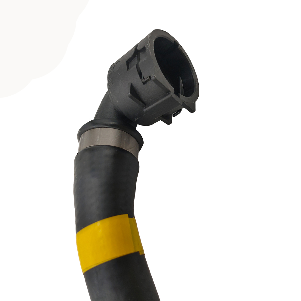 coolant hose Apply to Bmw 5 F10 2010-2016 Bmw 7 F02 2009-2015   OE  1712 7583 175