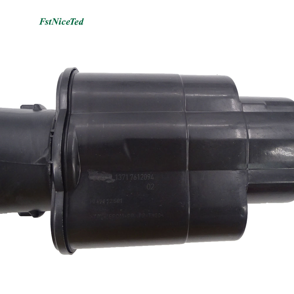 Air Intake Hose Apply to Bmw 525 F18 2009-2016   OE  1371 7612 094