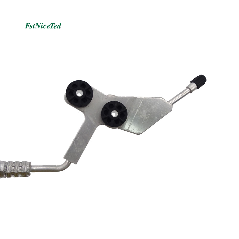 Air Conditioner Hose Apply to Bmw 5 E60 2002-2009   OE  6450 9181 823