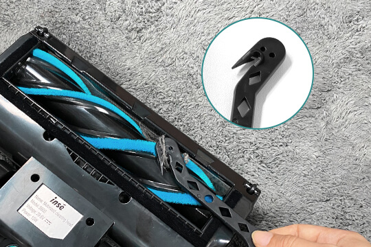 INSE S600 vacuum with cleaning gadget