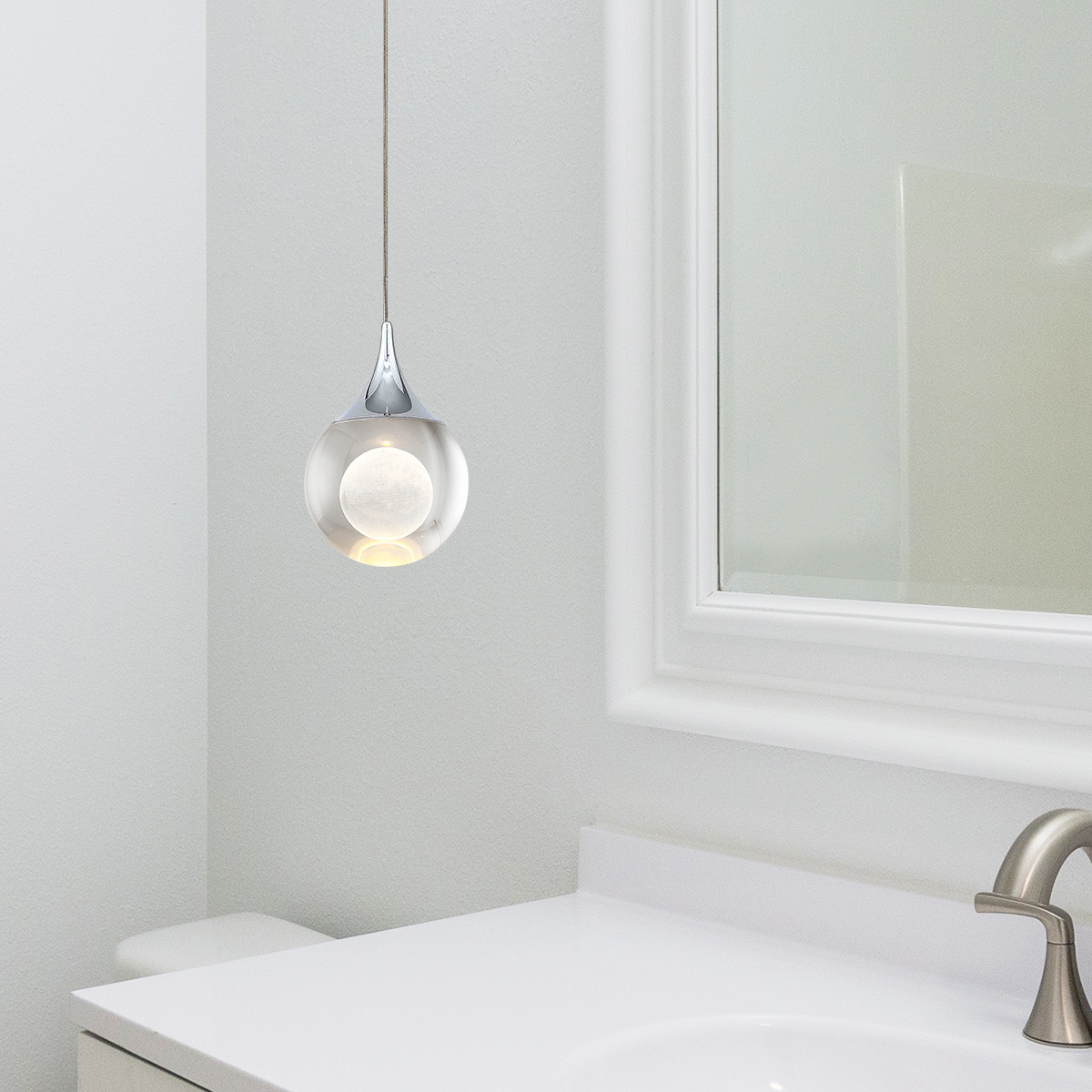Single Pendant Light for Bathroom