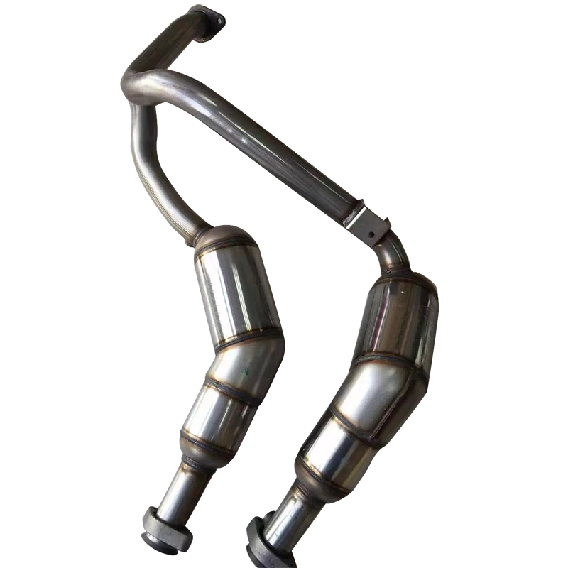Land Rover Front Catalytic Converter Exhaust Pipe for Land Rover LR3 2005-2006 4.0L V6 - Gas, 4.4L V8 - Gas WCD500452 WCD500442