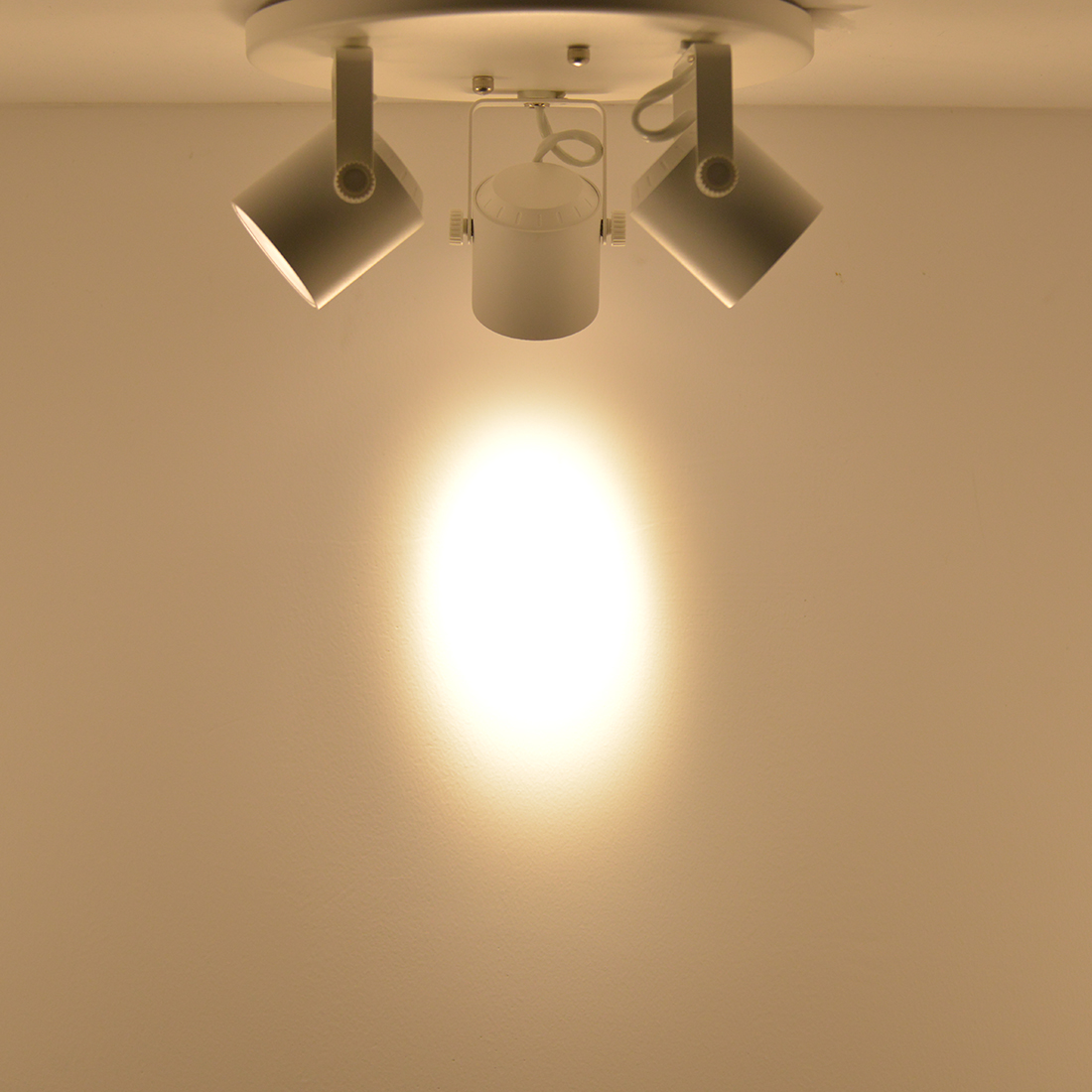 Fox Light Ampoule anti-coupure LED-SMD A75 - 7W - 120° - 4 000K - 3
