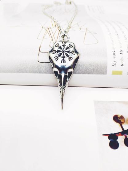 Viking Raven Glowing Runic Compass Pendant Necklace-xinru