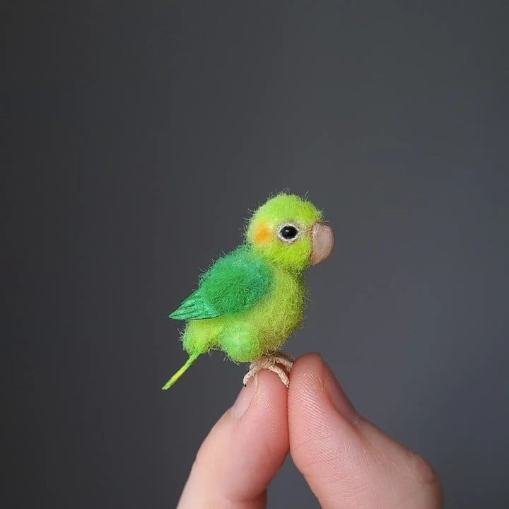 Crocheted Miniature Bird Garden Ornament Desktop Decor-xinru