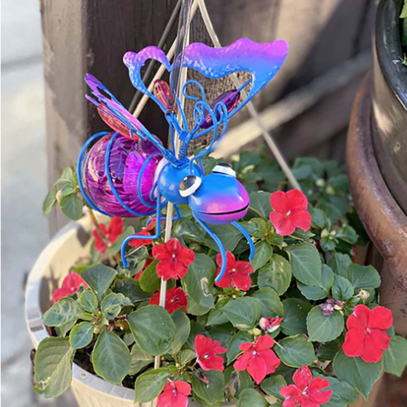 Hanging LED Solar Flying Bug Decor-xinru