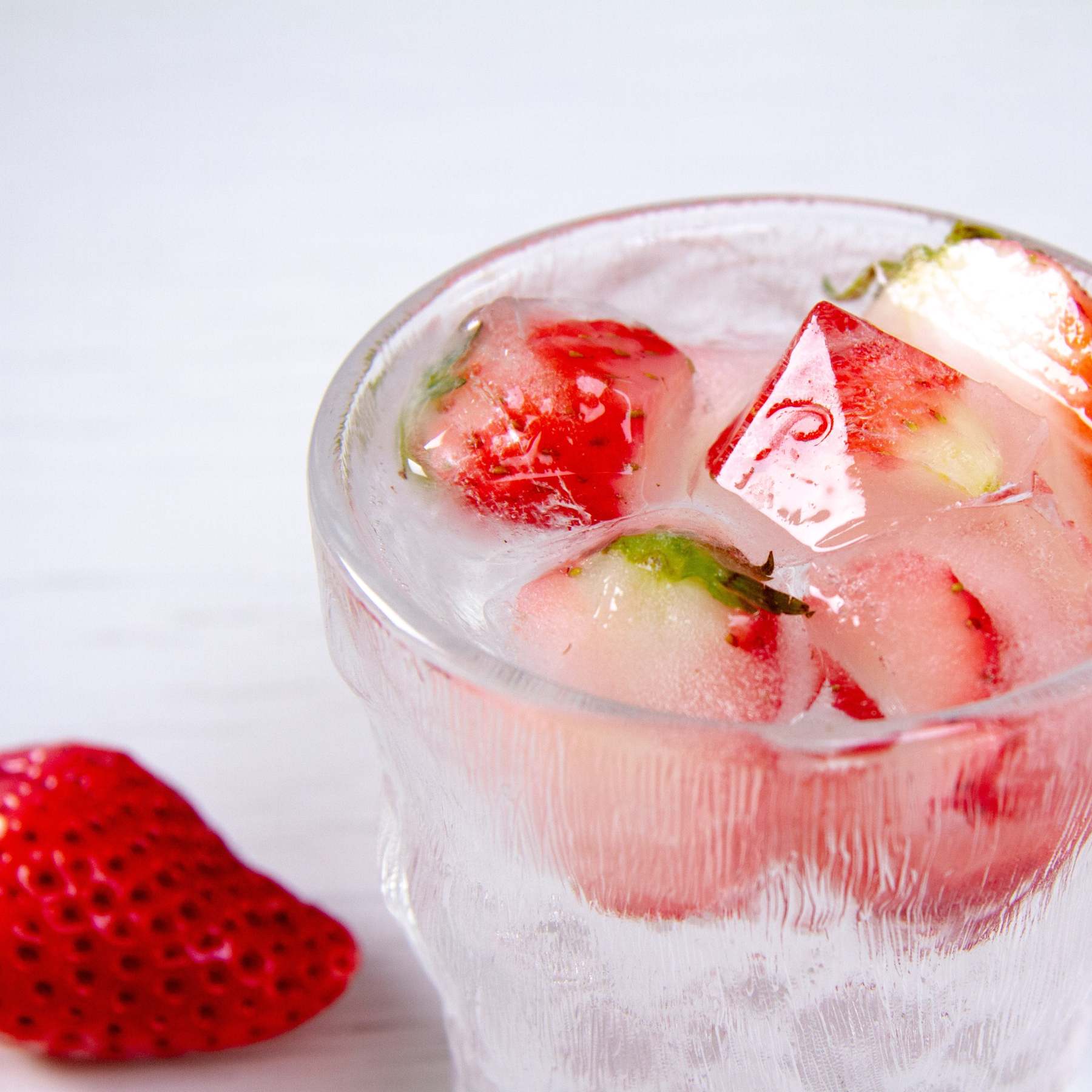 Dice Shape Ice Cube Tray DND Dice Ice Cube Mold-xinru