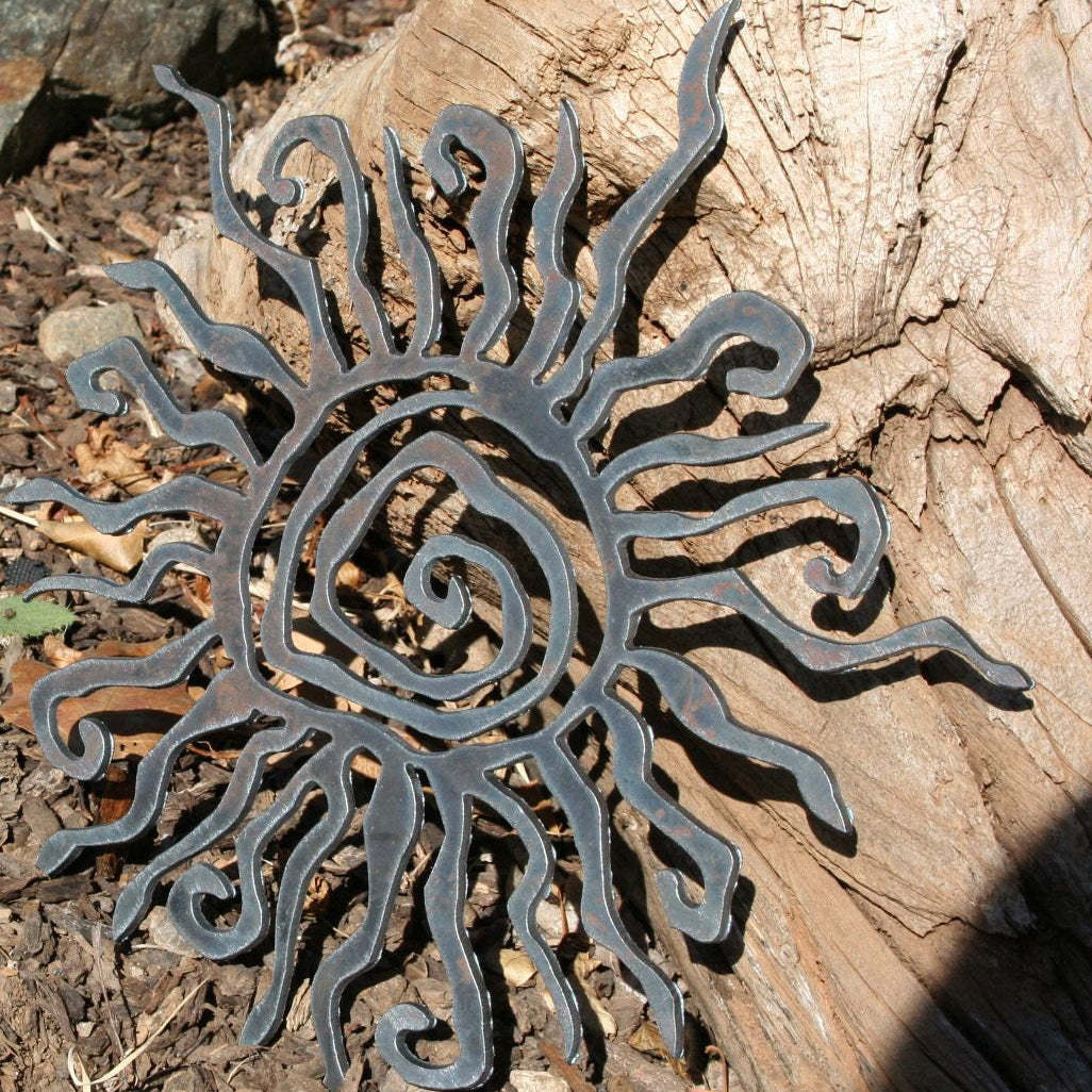 Wrought Iron Metal Sun Decorative Metal Wall Art-xinru