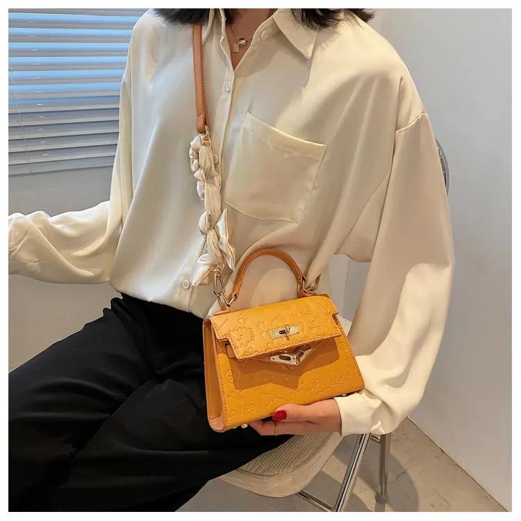 人気のショルダーバッグメッセンジャーバッグ-xinru shop