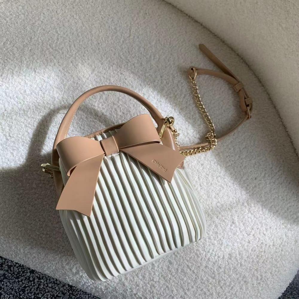 ボウチェーンクロスボディバッグ-xinru shop