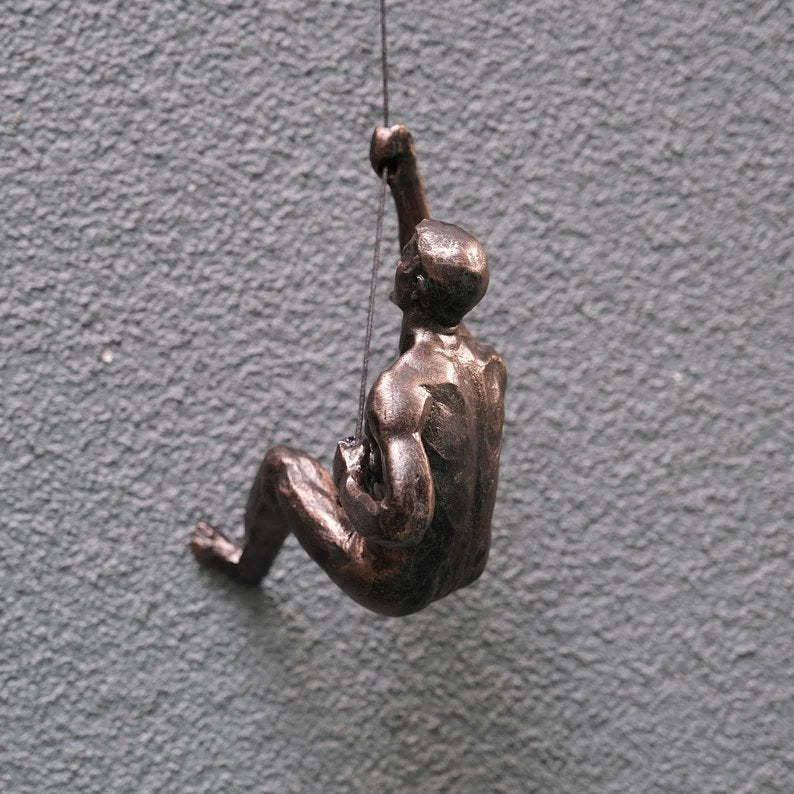 Climbing Man Wall Art Sculpture Vintage Resin Creative Hanging-xinru