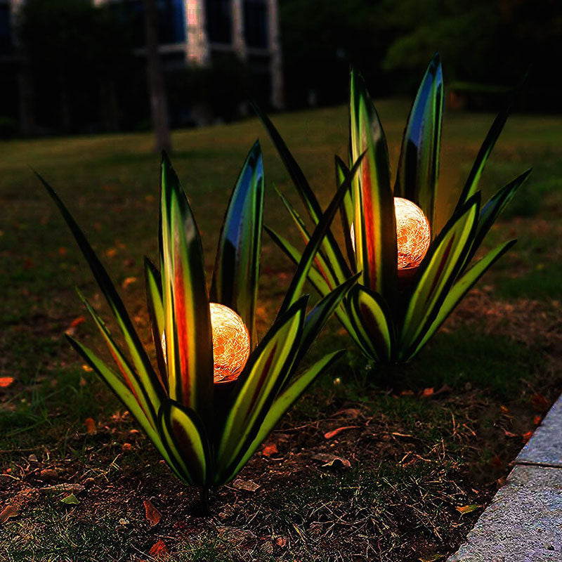 Metal Agave Yard Art Lawn Ornaments Tequila Statue With LED Solar Light-xinru