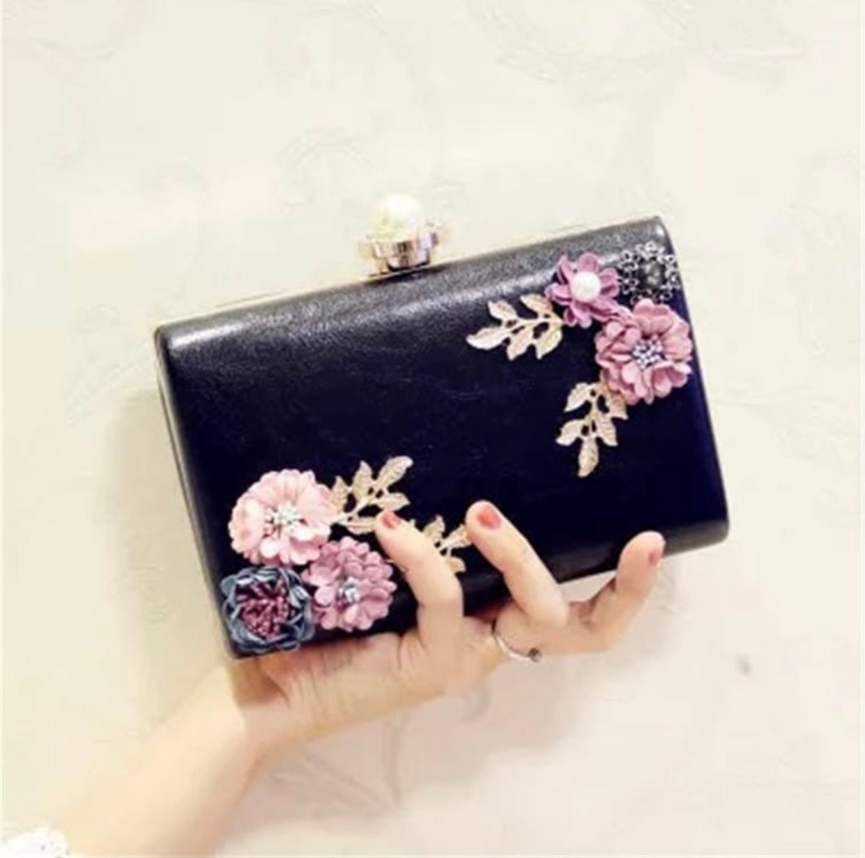 Elegant 3D Floral Design Dinner Clutch-xinru