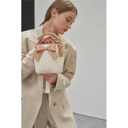 ボウチェーンクロスボディバッグ-xinru shop