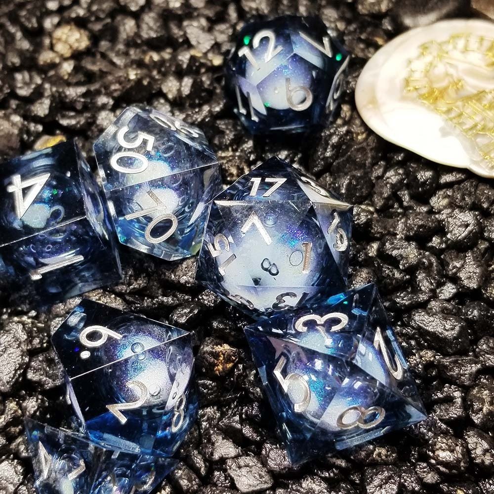 Winter Souls Liquid Core Sharp Edge Resin Polyhedral Dice Set-xinru