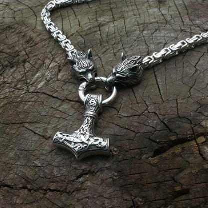 Stainless steel wolf head black king chain with black mjolnir-xinru