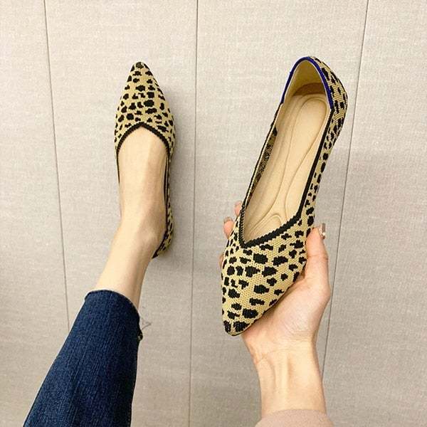 Fashion Knitted Pointed Shoes Flat Bottom Comfortable Plus Size-xinru