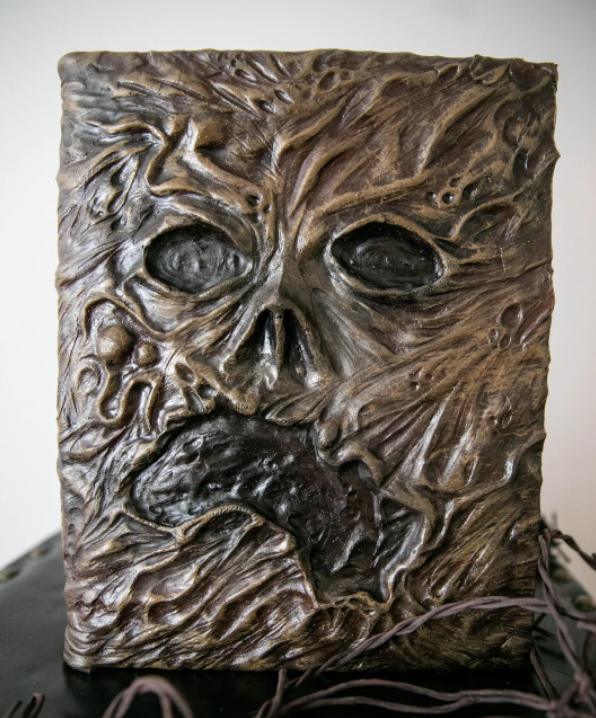 Evil Dead 2:Book of the Dead Necronomicon Prop-xinru