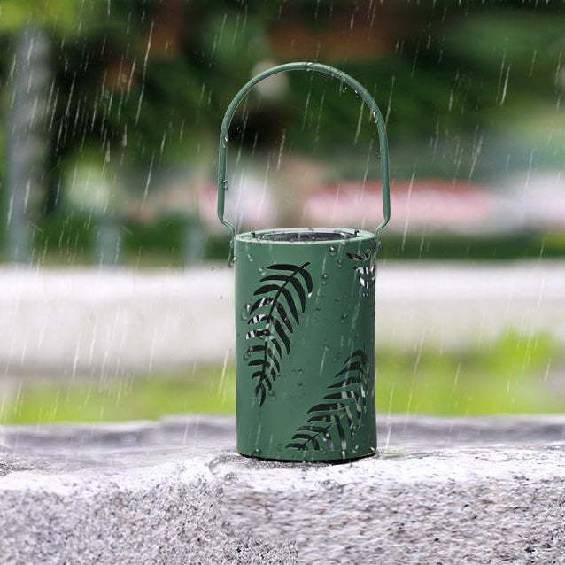 Solar Waterproof Iron Hollow Leaf Design LED Outdoor Decorative Light-xinru