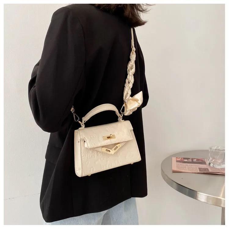 人気のショルダーバッグメッセンジャーバッグ-xinru shop