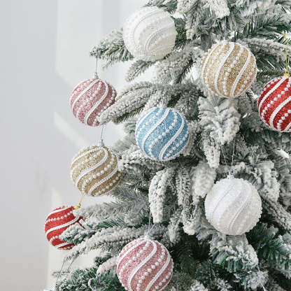 Sparkly All Over Christmas Ball Ornaments, Set of 4-xinru shop