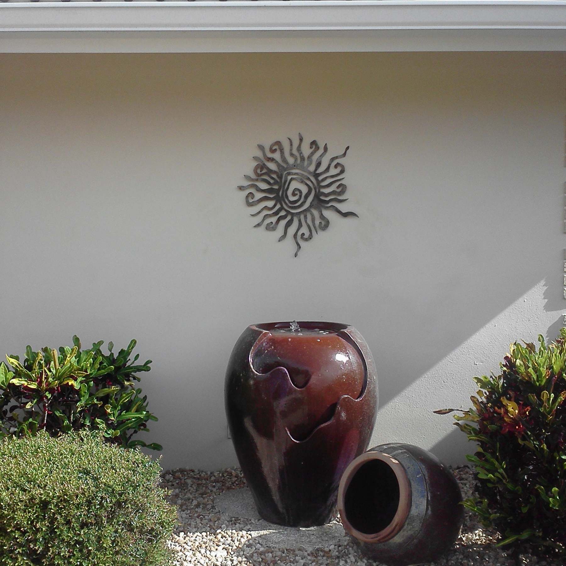 Wrought Iron Metal Sun Decorative Metal Wall Art-xinru