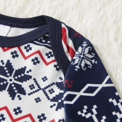 Christmas All Over Reindeer and Snowflake Print Family Matching Long-sleeve Plus Size Pajamas Sets-xinru shop
