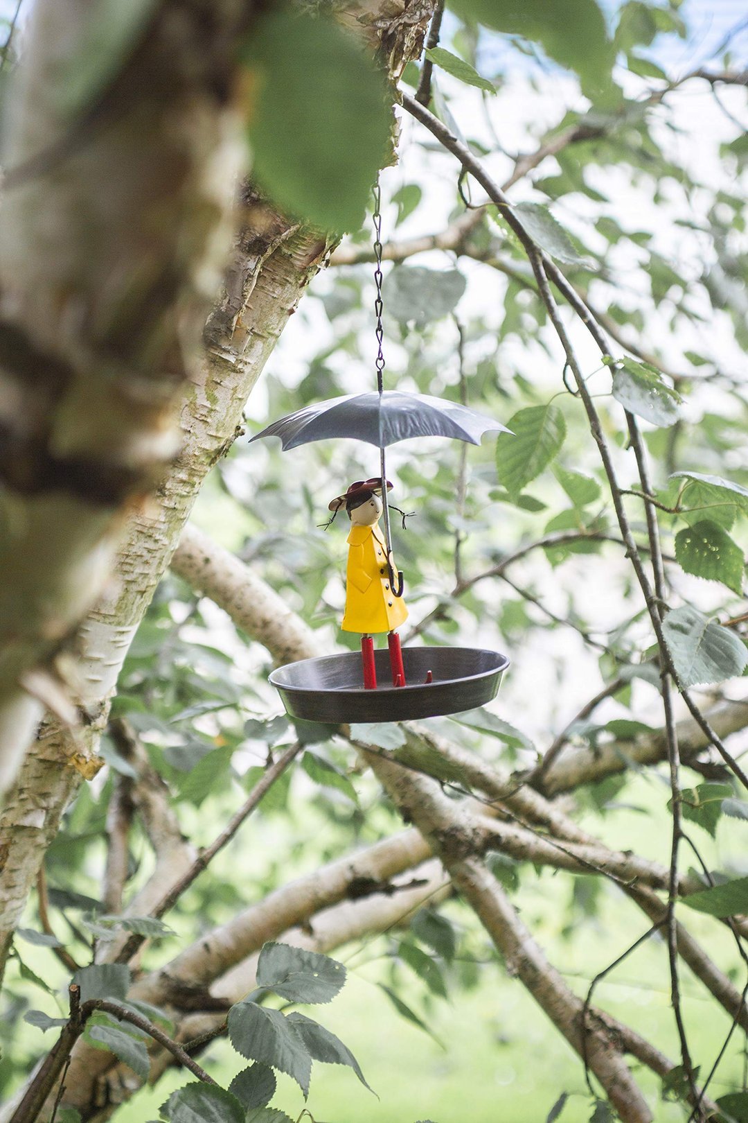 Bird Feeder Metal Hanging Chain Girl And Umbrella Bird Feeder For Wild Birds-xinru