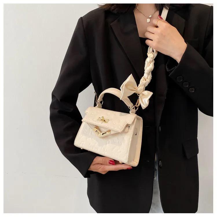 人気のショルダーバッグメッセンジャーバッグ-xinru shop