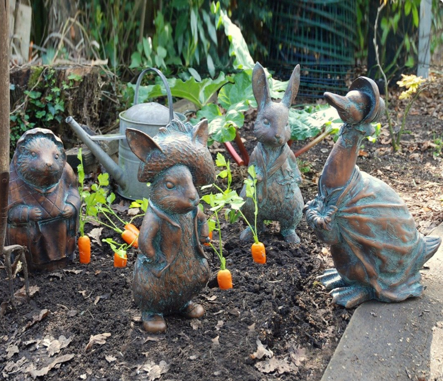 Beatrix Potter Ornament Set Hand Cast Stone Garden Resin Statue Ornament-xinru