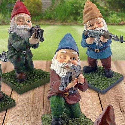 Army Garden Gnome Doll Holding  Statue-xinru