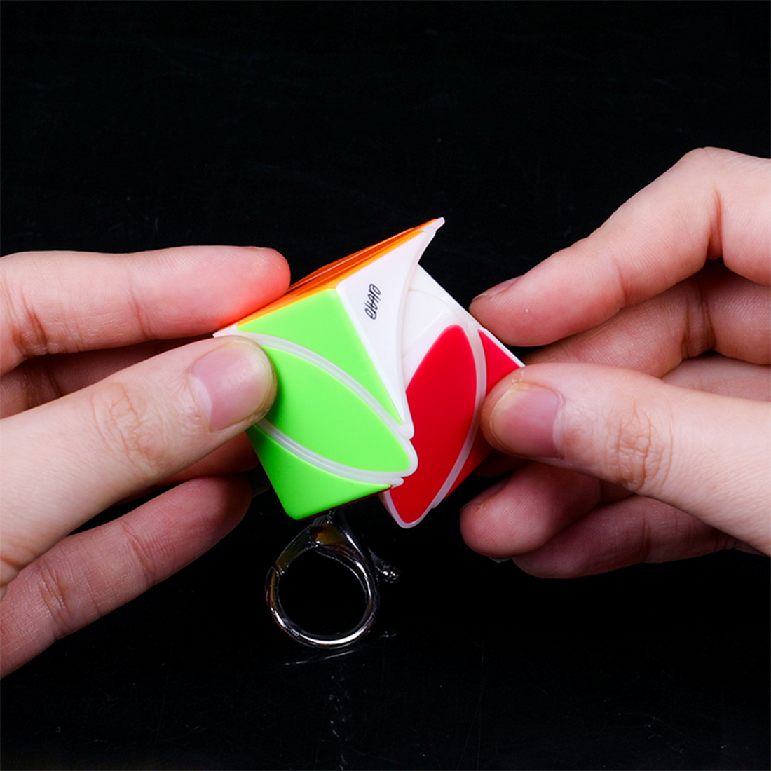 QiYi Pyraminx Keychain-xinru shop