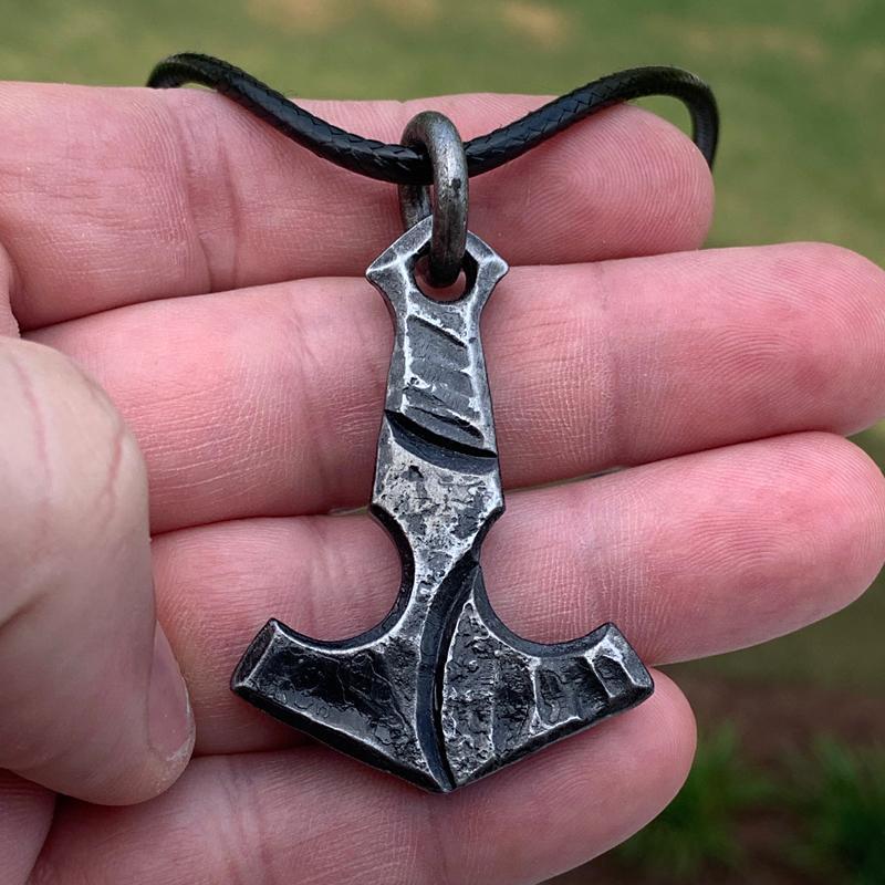 Hand Forged Mjolnir Pendant-xinru shop