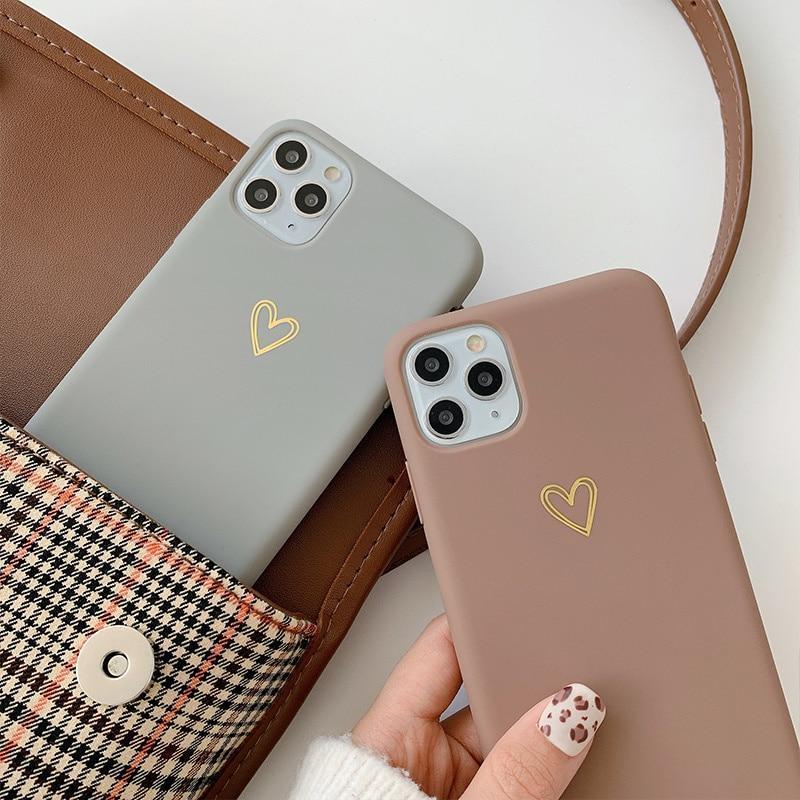 Hollow-Out Heart Vintage Case-xinru