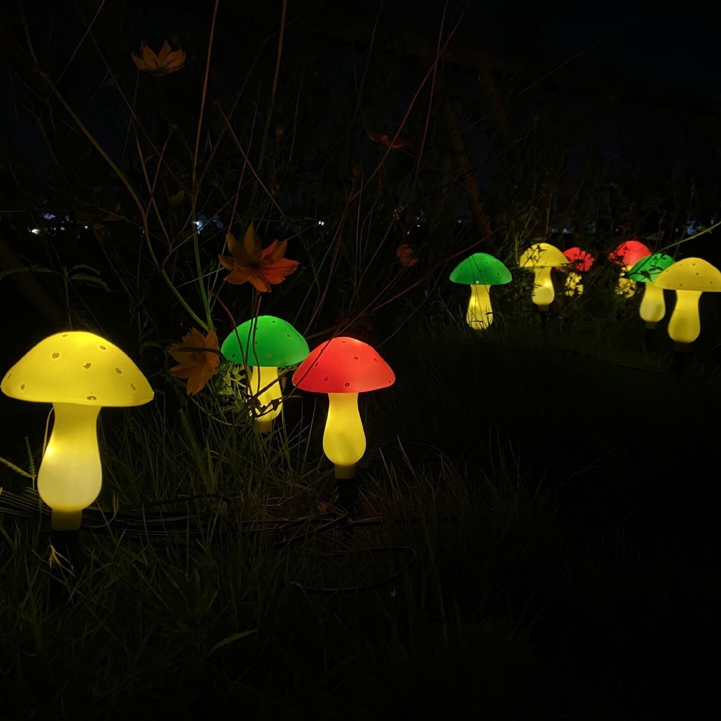 Solar Waterproof Mushroom Shaped String Lights Lawn Decorative-xinru